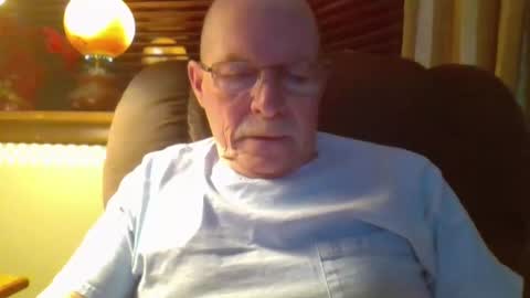 Snapshot of aguynrkfrd chatting on 12/02/24, 09:56 aguynrkfrd online show from 12/02/24, 09:56