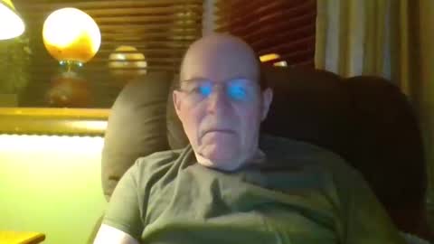 Snapshot of aguynrkfrd chatting on 02/09/25, 10:20 aguynrkfrd online show from 02/09/25, 10:20