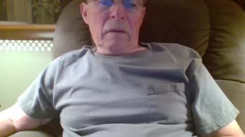 Snapshot of aguynrkfrd chatting on 09/28/25, 09:25 aguynrkfrd online show from 09/28/25, 09:25