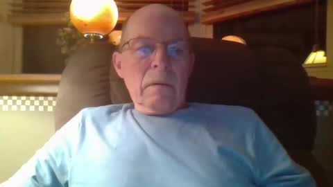 Snapshot of aguynrkfrd chatting on 10/09/25, 09:29 aguynrkfrd online show from 10/09/25, 09:29