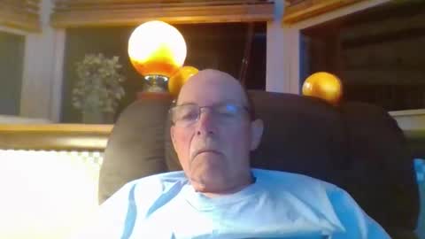 aguynrkfrd online show from 06/09/26, 08:48