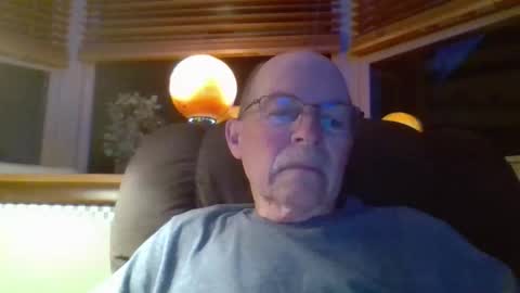 aguynrkfrd online show from 06/10/26, 09:30