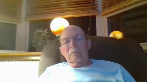 aguynrkfrd online show from 06/13/26, 09:07