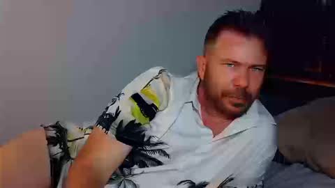 Snapshot of ahardman10 chatting on 03/14/26, 05:18 Blue Eyed Handsome Man online show from 03/14/26, 05:18