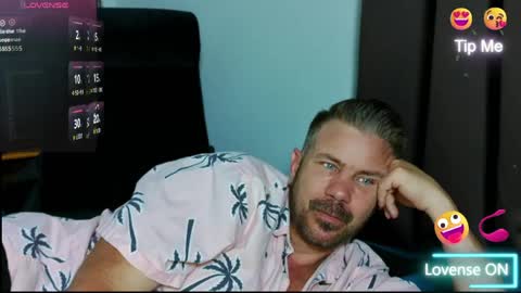Snapshot of ahardman10 chatting on 05/23/26, 12:05 Blue Eyed Handsome Man online show from 05/23/26, 12:05
