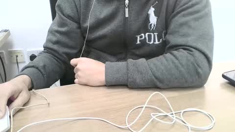 Snapshot of ahmad435055 chatting on 03/04/25, 08:24 ahmad omar online show from 03/04/25, 08:24