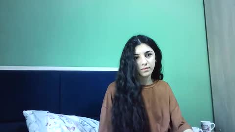 Selena online show from 12/19/24, 08:23