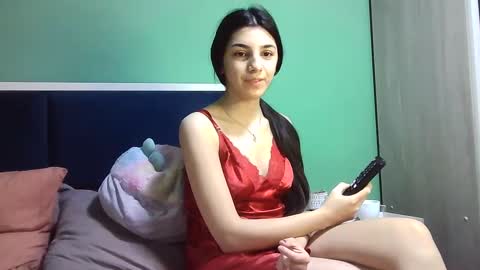 Selena online show from 12/29/24, 08:44