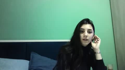 Selena online show from 01/11/25, 10:40