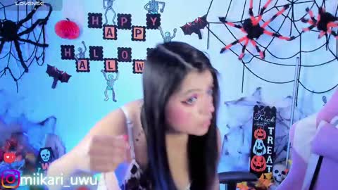 Ahri help me get to 100  online show from 10/14/25, 05:41