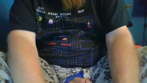 Snapshot of ahrnycumtoy chatting on 09/17/25, 07:15 hrnycummer online show from 09/17/25, 07:15