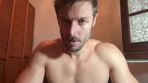 Aiasar online show from 10/08/25, 02:04