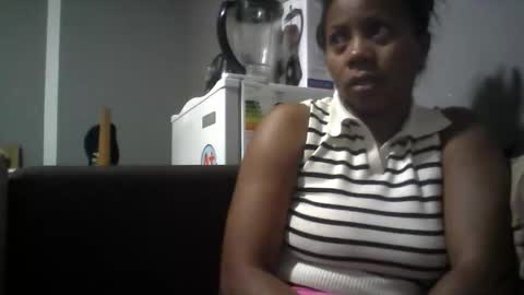 Snapshot of aicha_boobs chatting on 05/30/26, 12:52 Aicha boobs online show from 05/30/26, 12:52