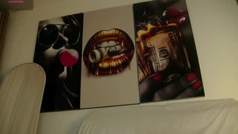 Snapshot of aidaadams chatting on 09/22/25, 09:33 Aida  online show from 09/22/25, 09:33