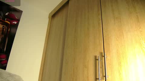 Snapshot of aidaadams chatting on 09/30/25, 10:20 Aida  online show from 09/30/25, 10:20