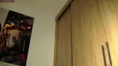 Snapshot of aidaadams chatting on 10/04/25, 10:46 Aida  online show from 10/04/25, 10:46