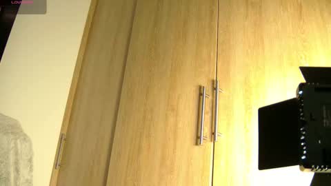 Snapshot of aidaadams chatting on 10/26/25, 11:16 Aida  online show from 10/26/25, 11:16