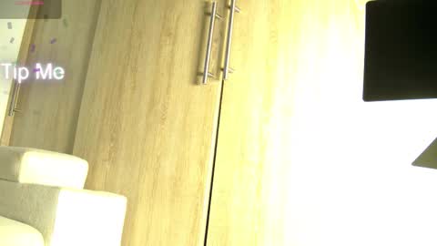 Aida  online show from 11/13/25, 11:09