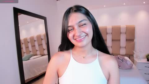 aidajoness online show from 10/18/25, 12:17