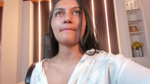 aidajoness online show from 10/29/25, 02:41