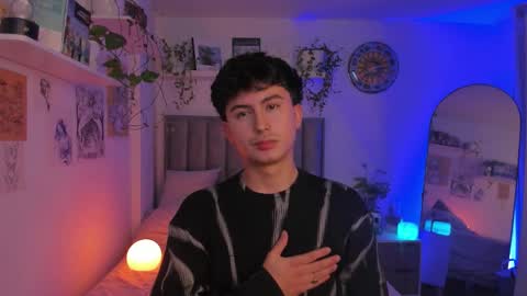 A H  online show from 10/06/25, 02:20