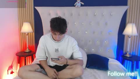 Snapshot of aiden_rivers_ chatting on 05/08/26, 03:06 Aiden online show from 05/08/26, 03:06