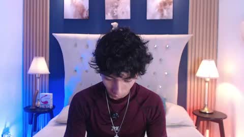 Snapshot of aiden_rivers_ chatting on 07/10/26, 12:52 Aiden online show from 07/10/26, 12:52
