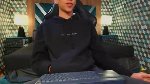 Snapshot of aiden_royce chatting on 09/14/25, 09:36 aiden_royce online show from 09/14/25, 09:36