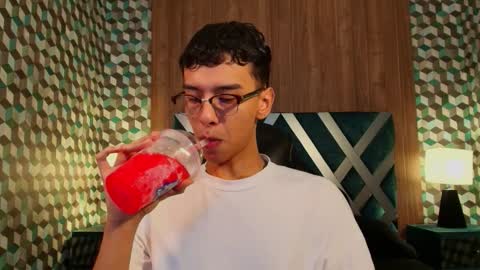 Snapshot of aiden_royce chatting on 11/15/25, 03:59 aiden_royce online show from 11/15/25, 03:59