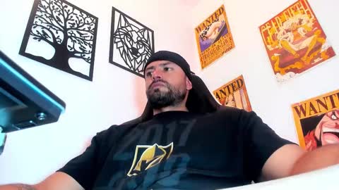 Snapshot of aidenbrites chatting on 11/18/25, 04:50 Aiden Brites online show from 11/18/25, 04:50