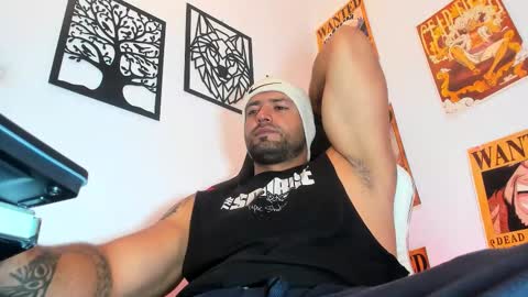 Snapshot of aidenbrites chatting on 11/23/25, 02:11 Aiden Brites online show from 11/23/25, 02:11