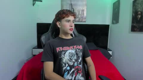 Aiden  online show from 09/19/25, 12:17