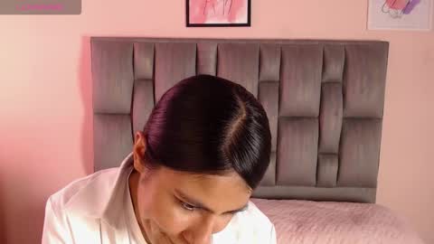 Ailyn online show from 10/14/25, 09:15