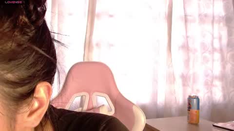 Ailyn online show from 07/15/26, 10:04