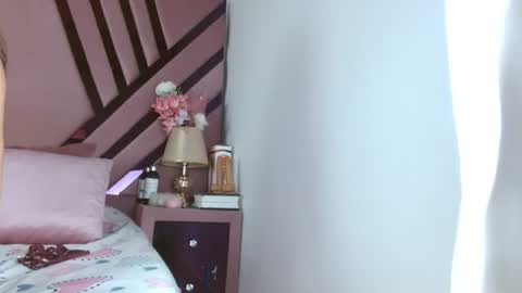 aiilynsmiith online show from 07/28/26, 03:46