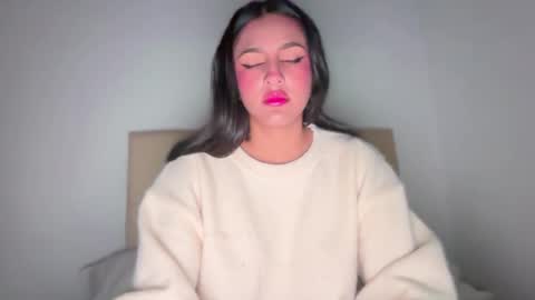 Aiisha online show from 06/08/26, 01:09