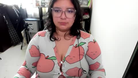 Catalina online show from 11/24/25, 03:56