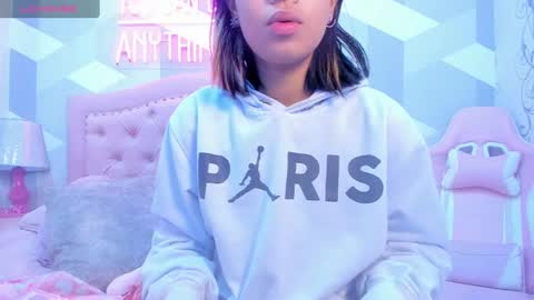 AikoLee online show from 12/30/24, 03:47