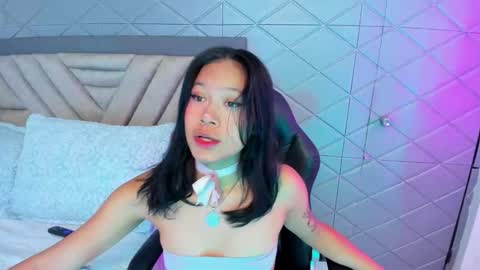 AikoLee online show from 10/15/25, 10:26