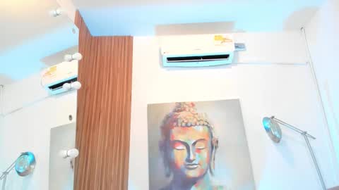 Snapshot of ailann_ chatting on 11/10/25, 07:35 Alisson online show from 11/10/25, 07:35