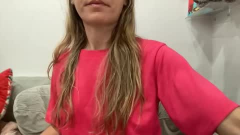 Aile online show from 12/26/24, 02:44