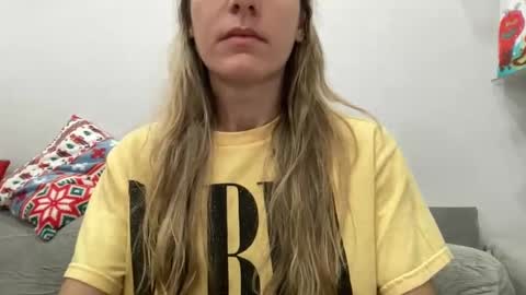 Aile online show from 12/30/24, 03:47