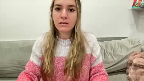 Aile online show from 01/16/25, 04:28