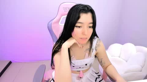 Ailee Hyuga online show from 10/11/25, 04:05