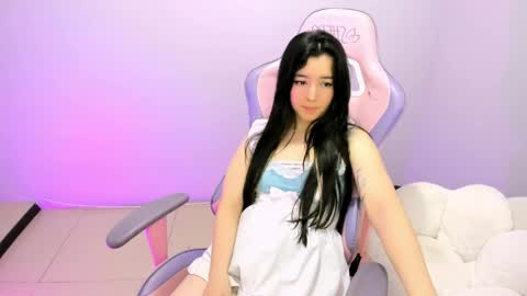 Ailee Hyuga online show from 05/01/26, 02:54