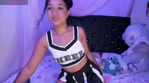 ailen and aria online show from 06/12/26, 05:39