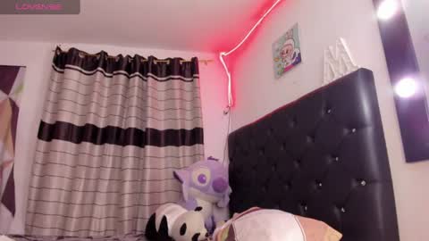 ailen and aria online show from 07/14/26, 03:44