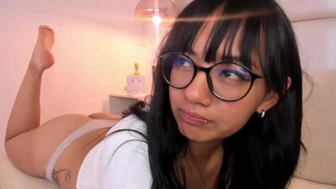 Aily Yozuko online show from 02/26/25, 10:15