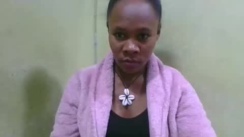 aimee982179 online show from 06/05/26, 06:57