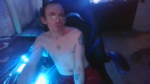 Snapshot of aimz2submit chatting on 12/15/25, 12:15 aimz2submit online show from 12/15/25, 12:15